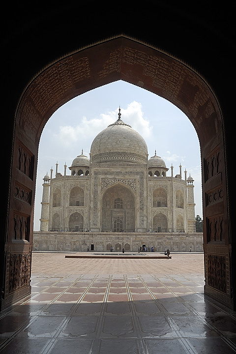 060823-11.jpg - Taj Mahal