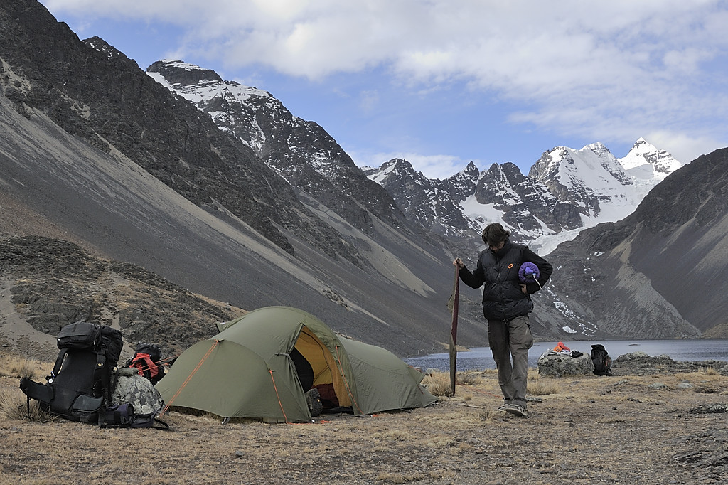 080728-34.jpg - Bivouac  la Juri Quta face au Condoriri