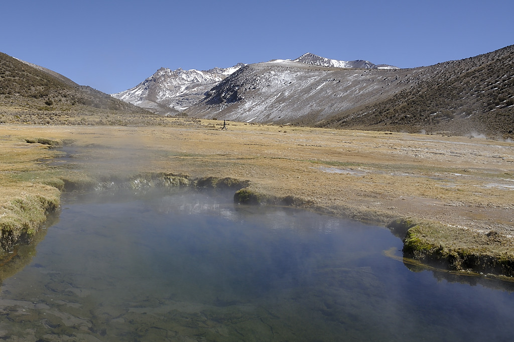 080810-10.jpg - Geysers