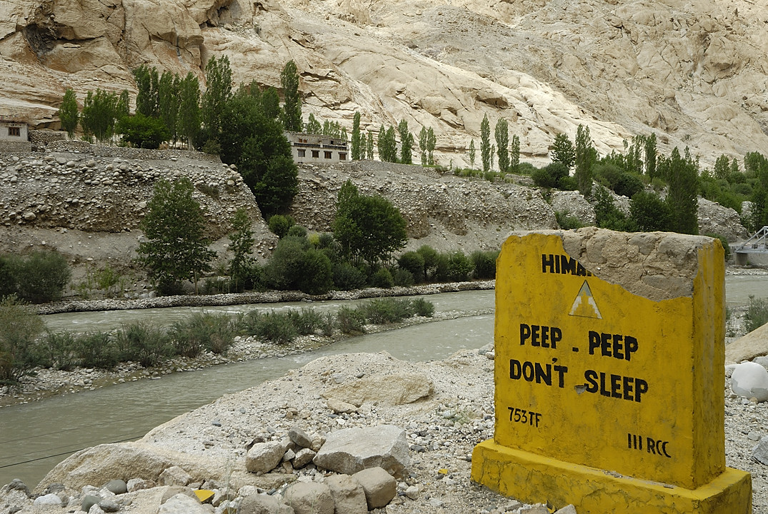 090728-16.jpg - Valle de l'Indus