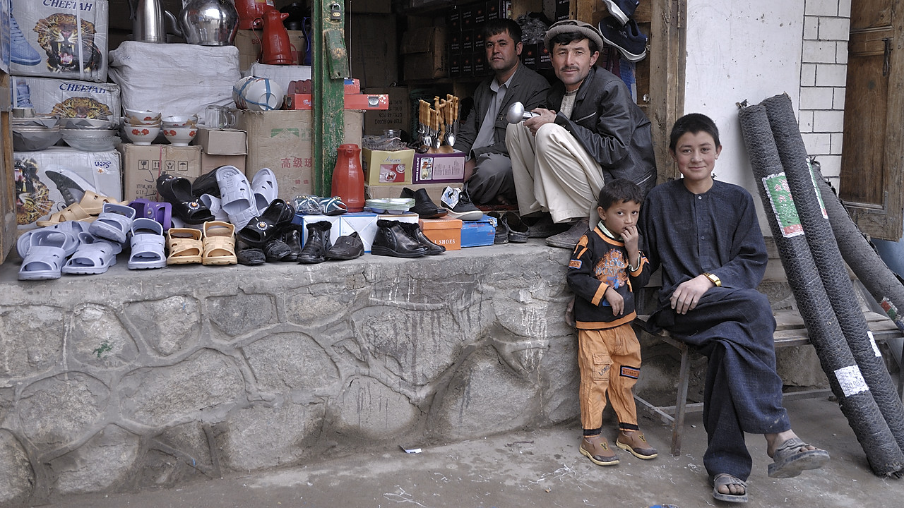 100730-144513.jpg - Sultan Ishkashim, scne de rue