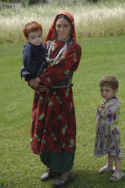 100807-102927.jpg - Curiosit des femmes  Pekoi