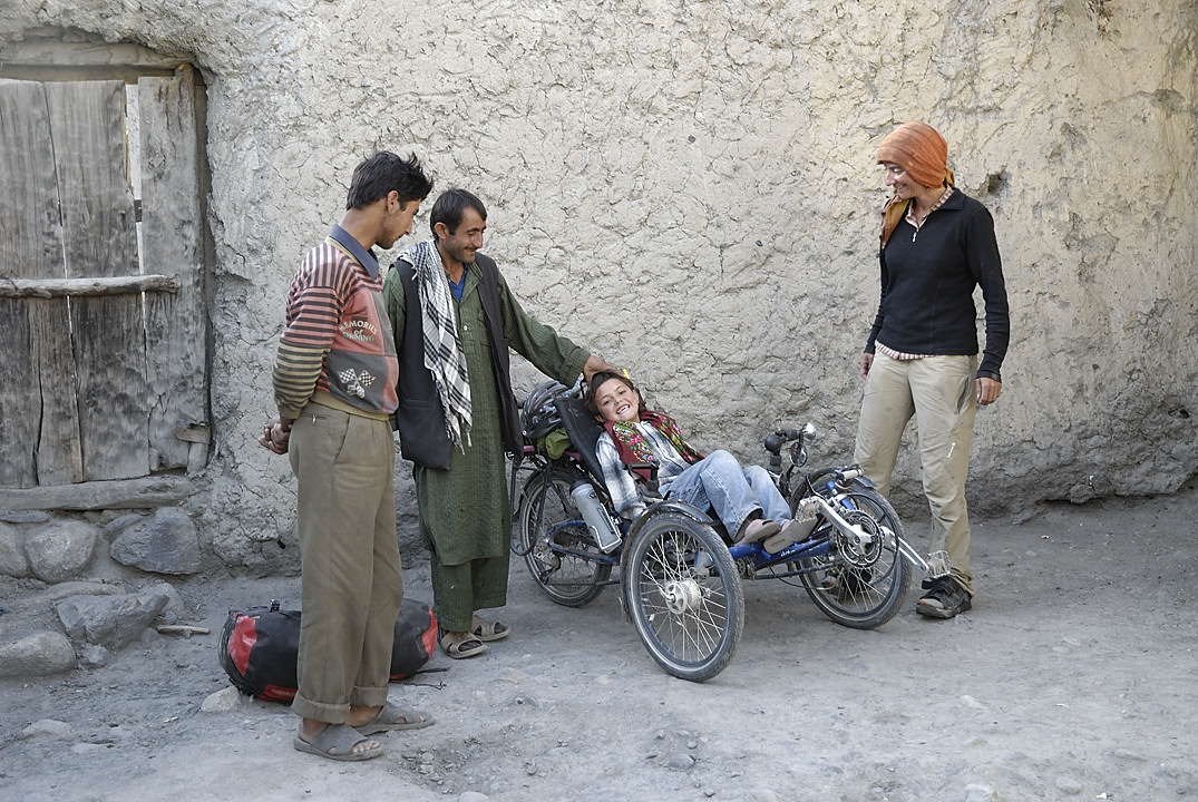 100809-071124.jpg - Sar Shkhawr, prparatifs de dpart