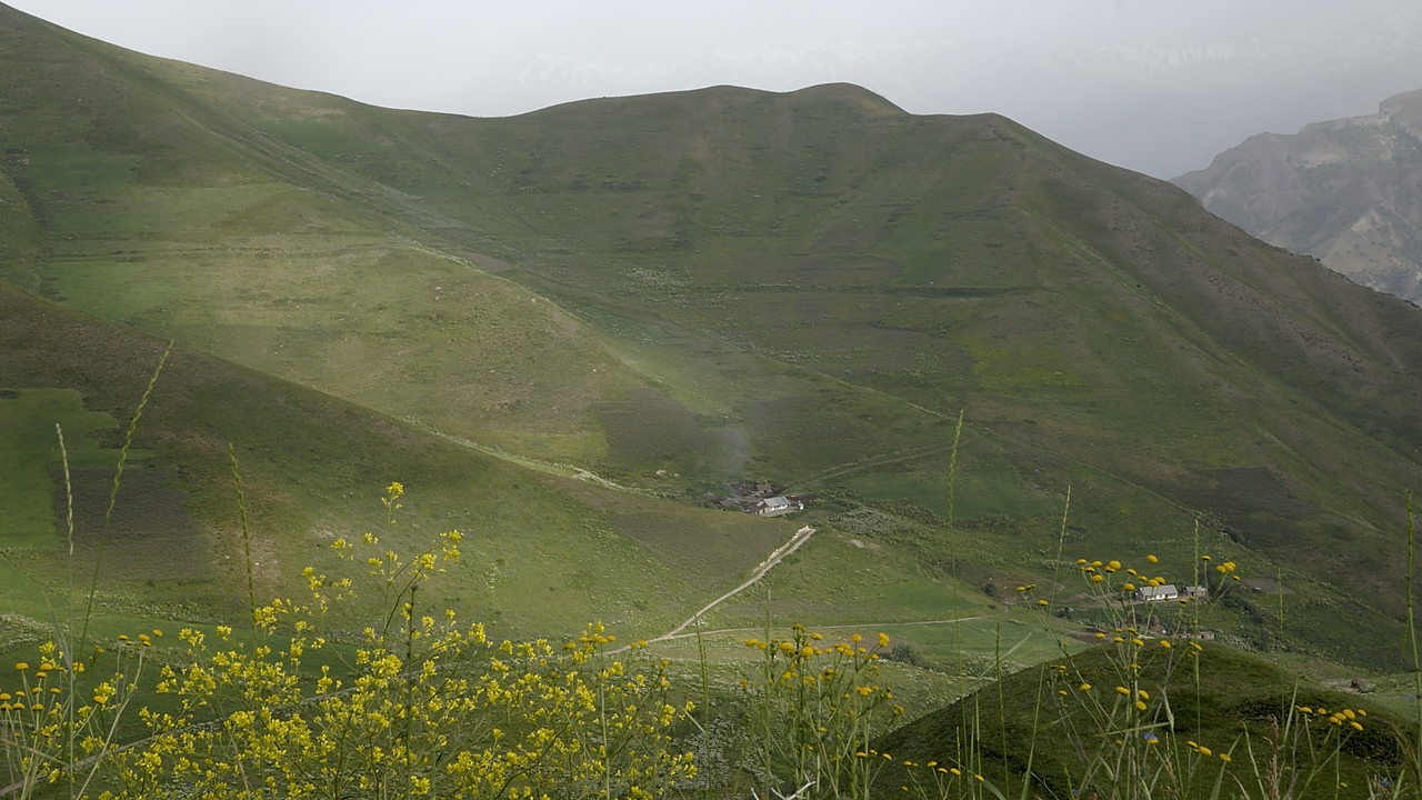 100719-01.jpg - Monte de Safendoron au Saghirdasht Pass