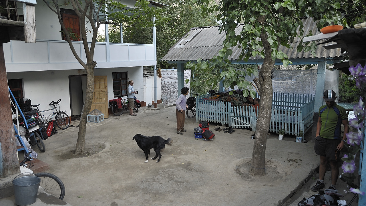 100720-01.jpg - Htel  Kala i Khum