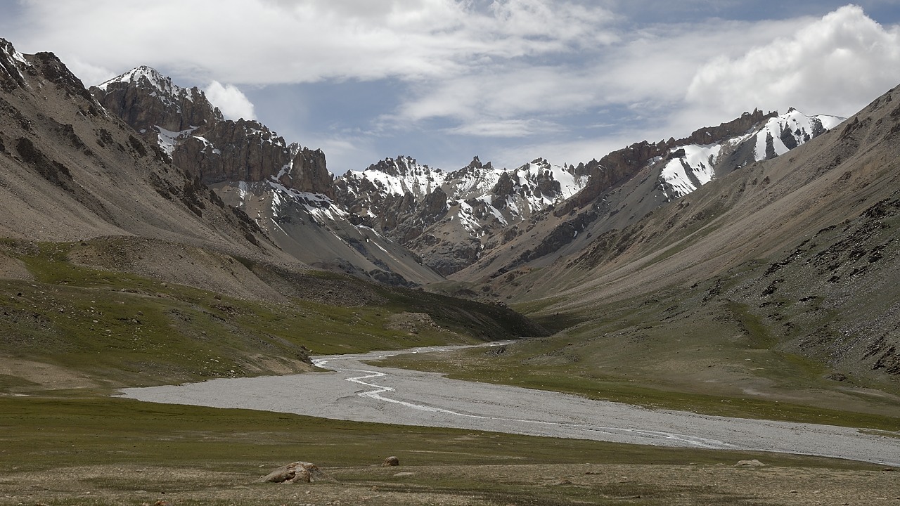 120809-130943.jpg - De Shuizheravau Shimshal pass