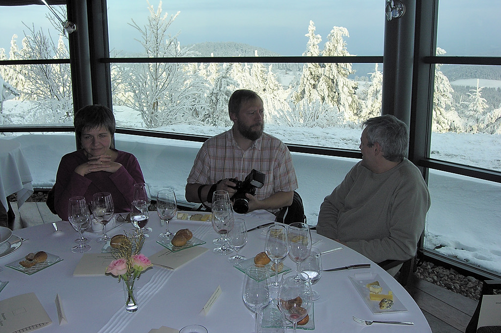 071215-30.jpg -           