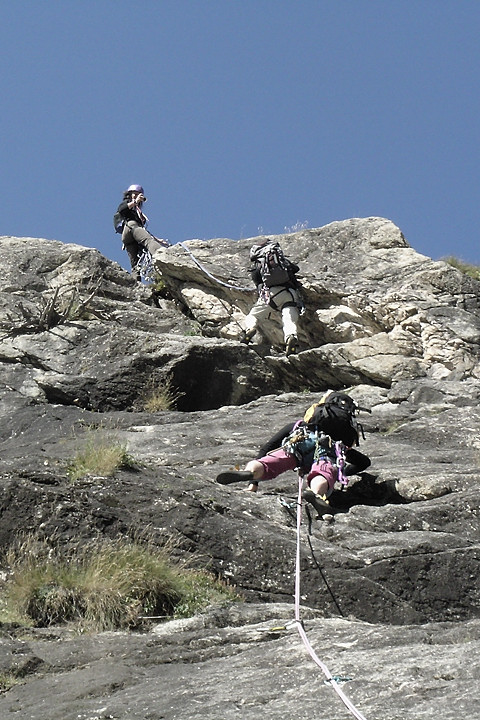 080927-04.jpg -           