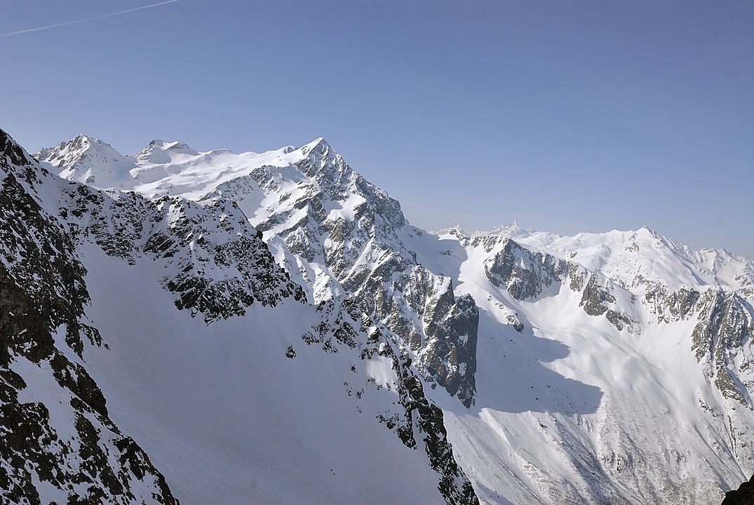 100410-05.jpg - Rocher Blanc, col du Mouchillon