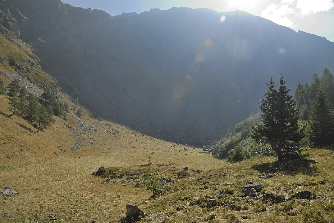 120908-110412.jpg - Au dessus de la cabane de la Selle