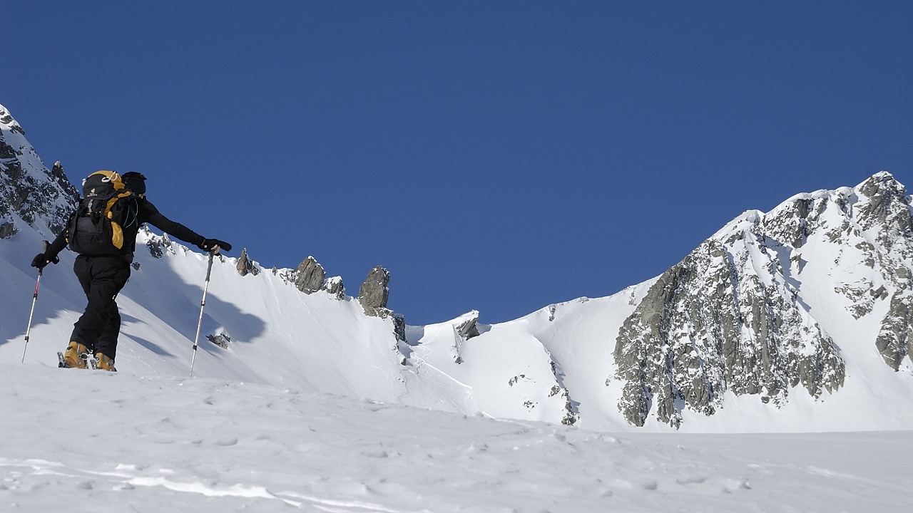 130316-085348.jpg - Monte en direction des Frettes, Col des Paris St-Jacques