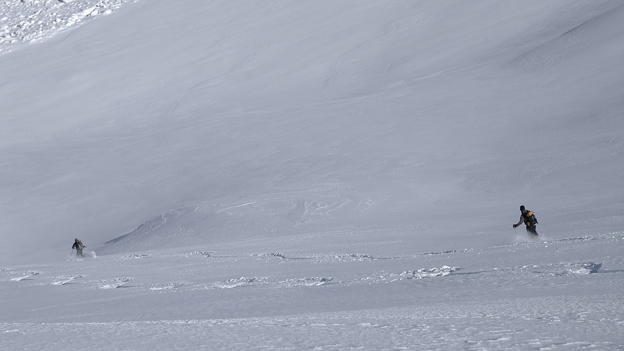 130316-101941.jpg - Descente nord-ouest du col des Frettes