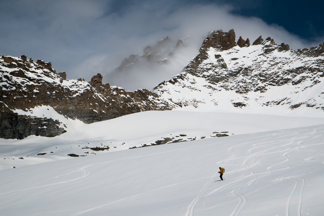 130509-152331.jpg - Col du Grand Neyron, à l'arrière plan le Col du Grand Neyron