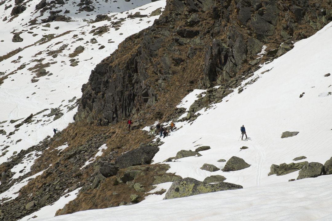 130511-121127.jpg - Descente du colle dei Becchi avec le groupe anglais