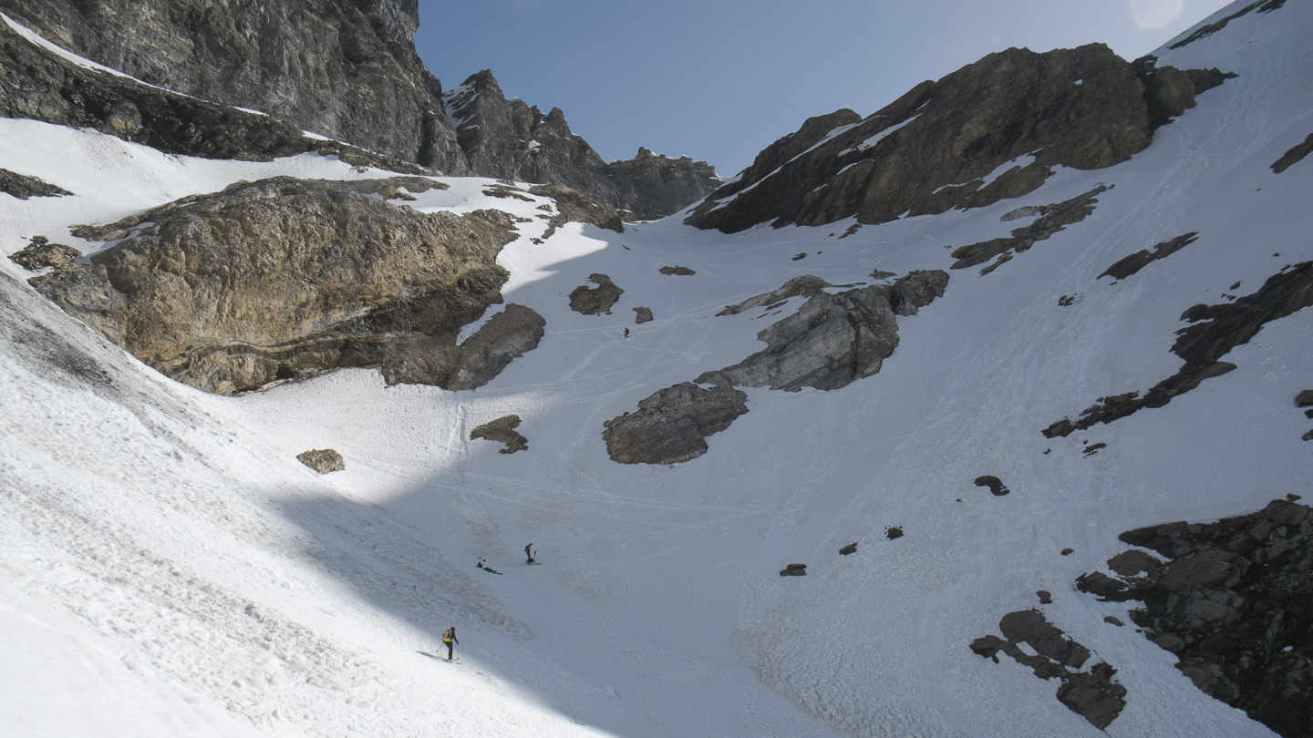 140608-091102.jpg - Neige un peu pourrie dans le raidillon